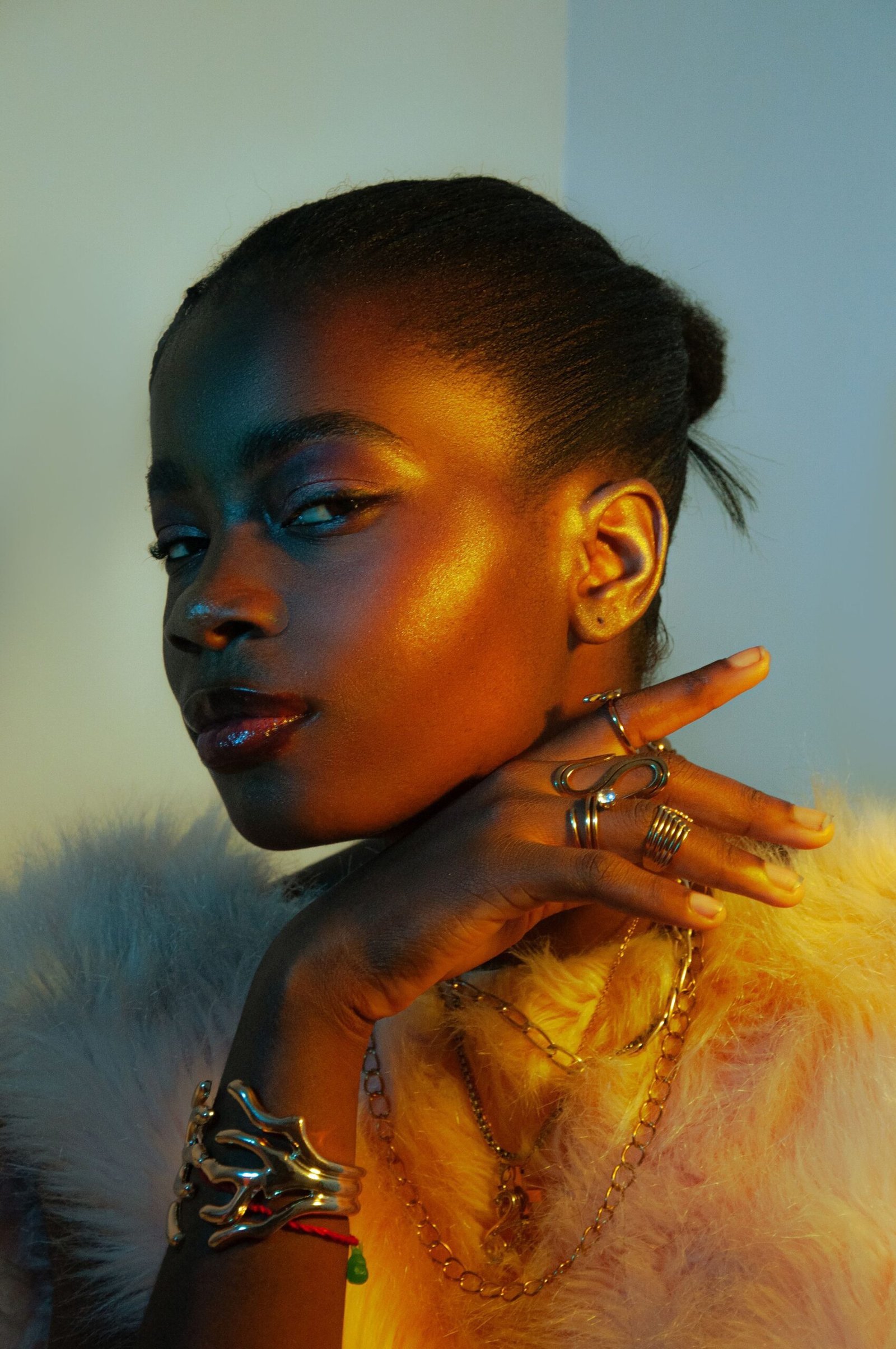 Summer 2026 Jewelry Trends Are Bringing Vacation Glamour and Maximalist Energy Back